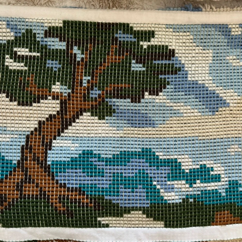 Hook Rug Handmade Scenery with Tree Design- Vintage Boho 27x18